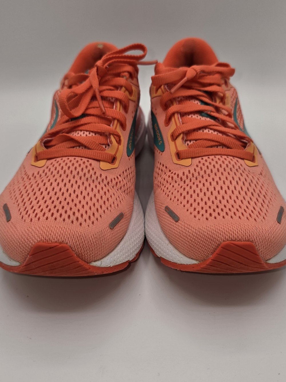 Brooks Women’s 9 Running Walking Gym Jogging Comfort Shoes - Coral Teal - Picture 2 of 9